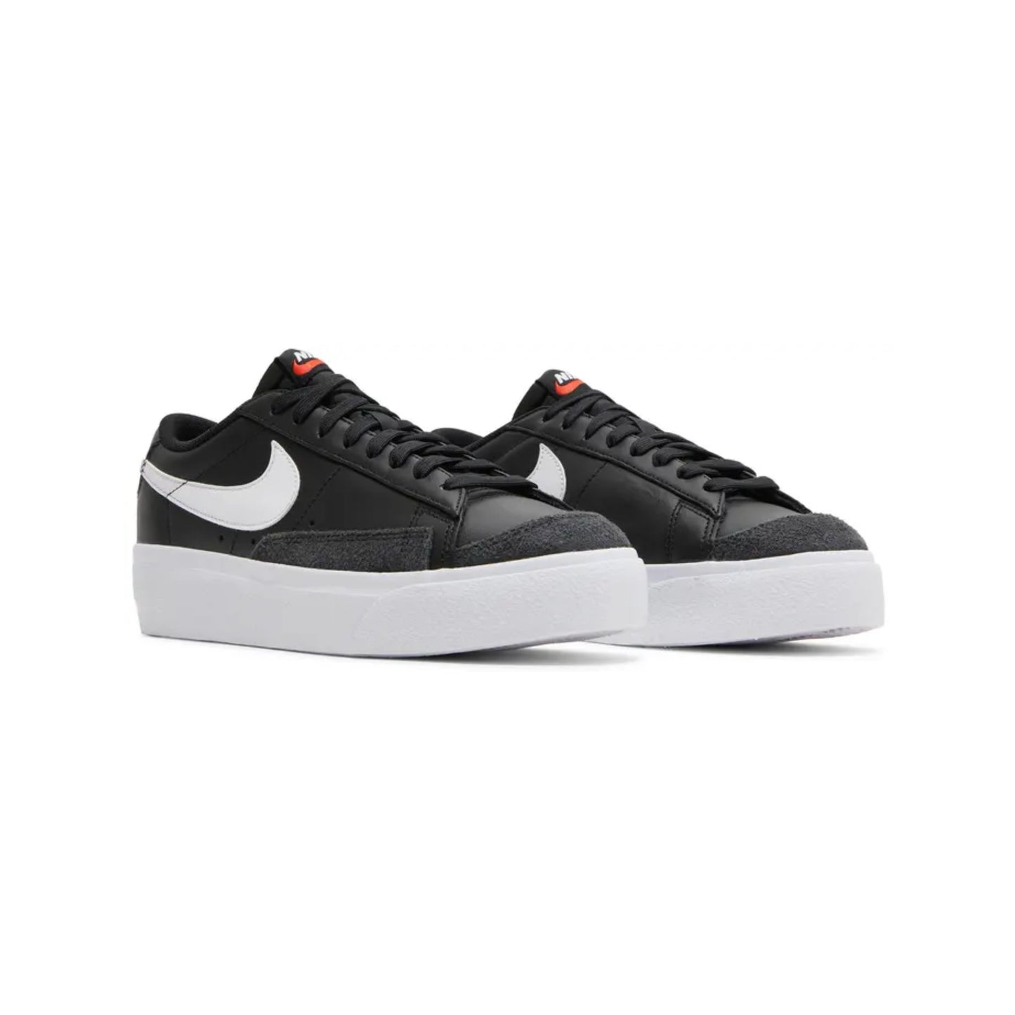 Nike Wmns Blazer Low Platform 'Black White'